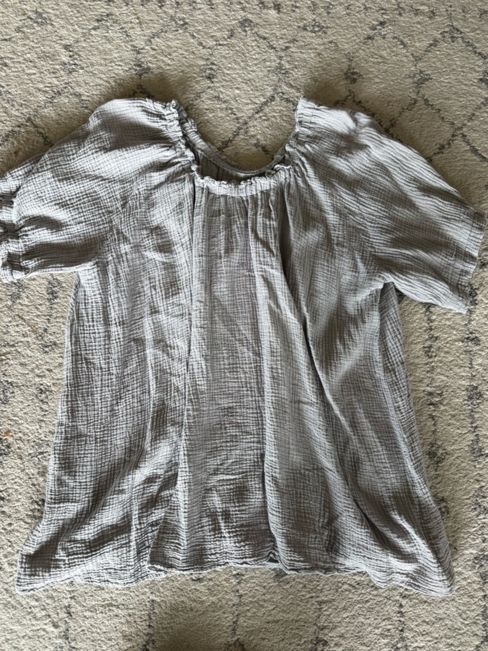 Farmhouse Frocks Light Gray Short-Sleeve Women's Top